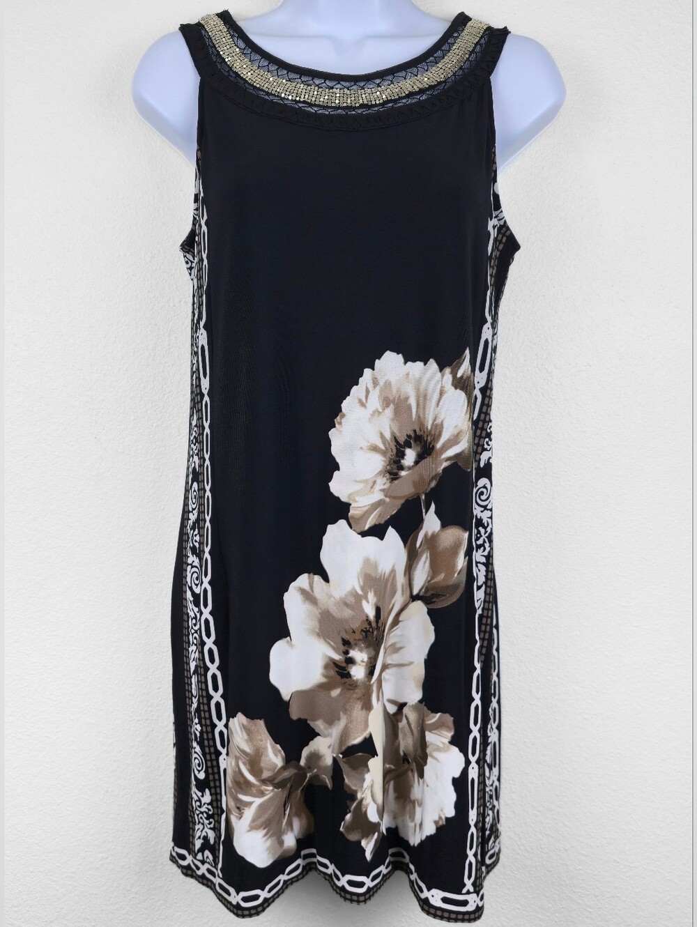 DB Established 1962 | Floral Embellished Shift Dress Size 4